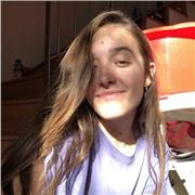Profesora de refuerzo y apoyo en catalán de primaria y ESO